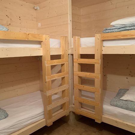 Auberge De Bagnes - Le Backpacker Esterno foto